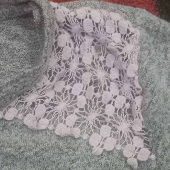 Lily Morgan long sleeve shirt - Picture 2 of 5